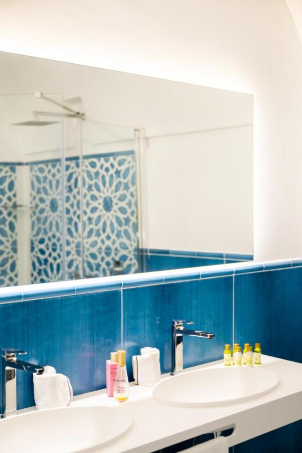 Mimina - Exclusive With Garden, Jacuzzi And Sea View Villa Praiano